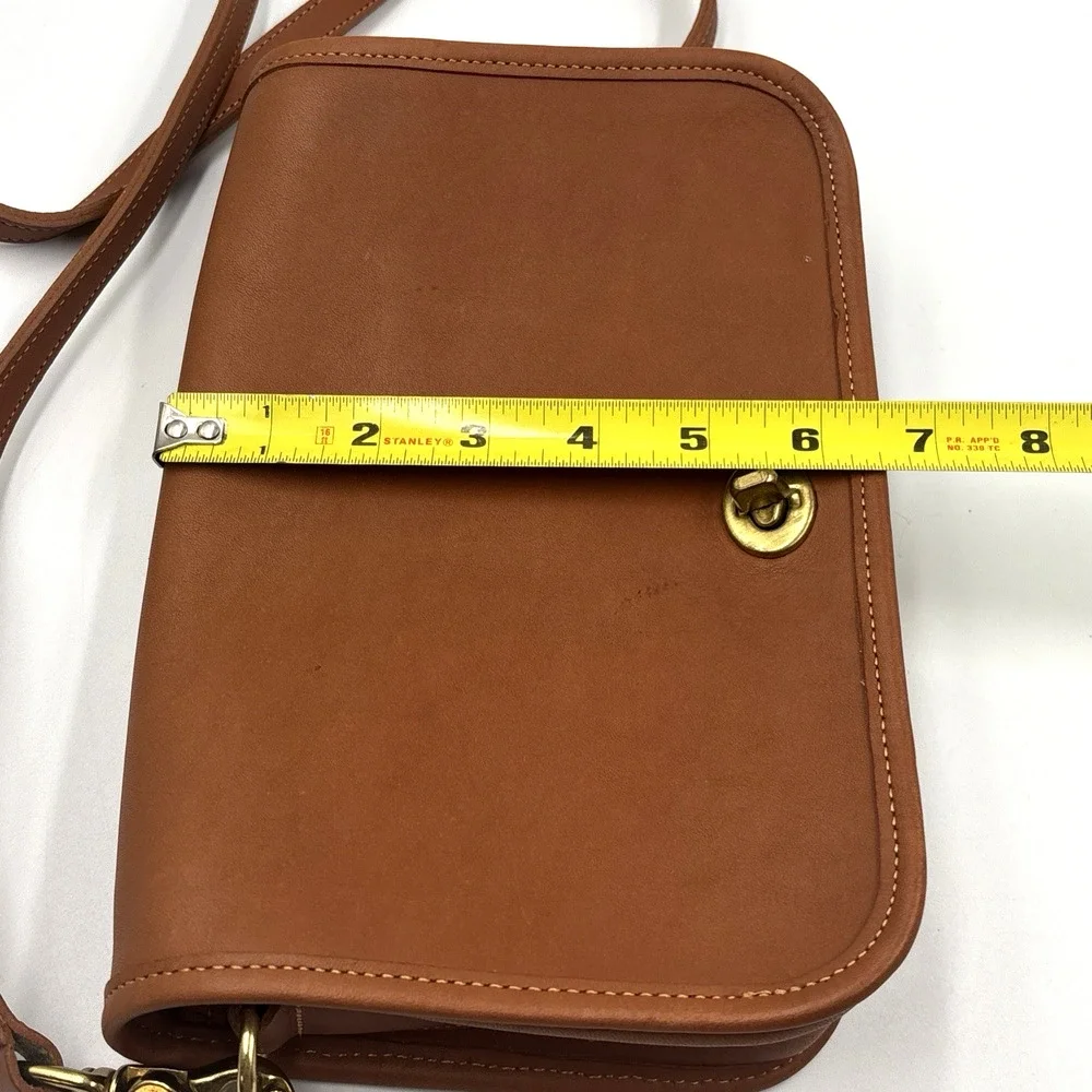 Vintage Coach 1116 Flap British Tan Leather Crossbody Purse Bag Classic